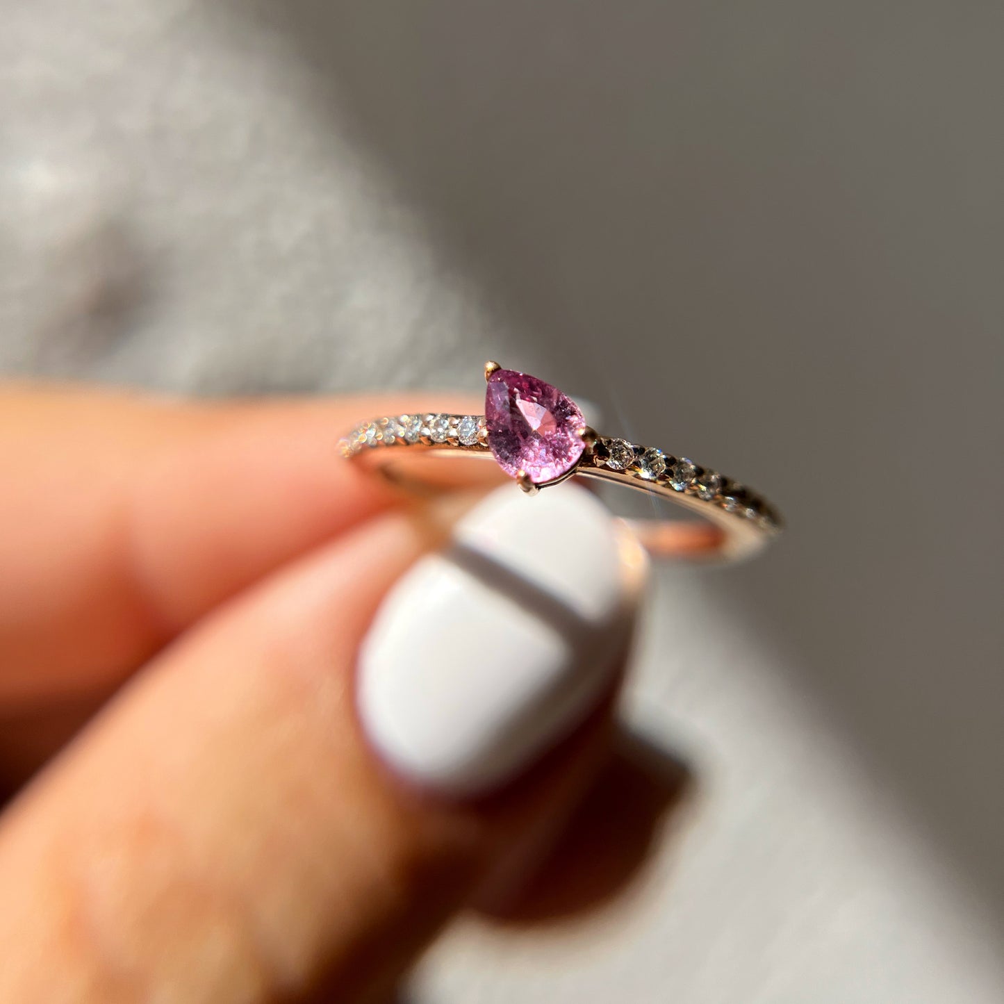 Anillo Zafiro Rosa & Diamantes